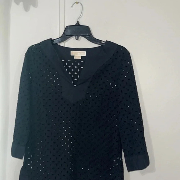 Michael Kors Black Eyelet Tunic Vneck Top / Swim Cover up - Picture 3 of 11